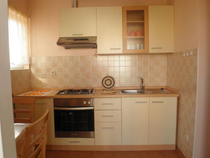 Apartments Dijana Vodice Exterior photo